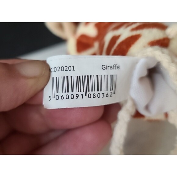 Giraffe Finger Puppet - Picture 10 of 10